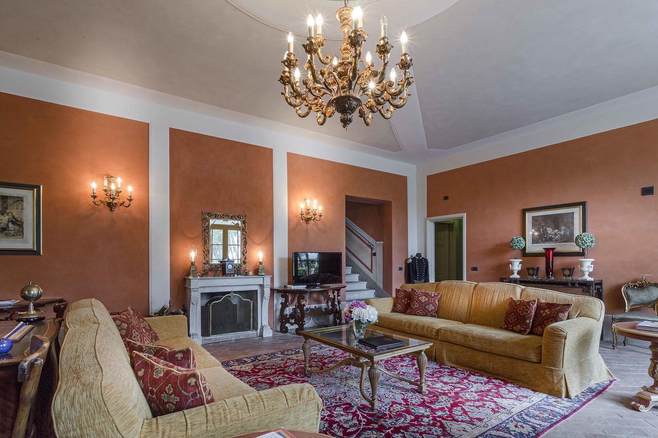 La Dimora Dell'Inventore Luxury B&B Capannori Buitenkant foto